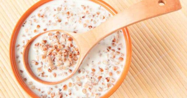 Trigo mouro en kefir